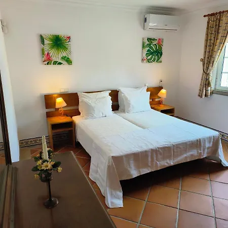 Buganvilias Villa Albufeira