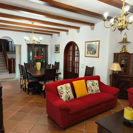 Villa Buganvilias *